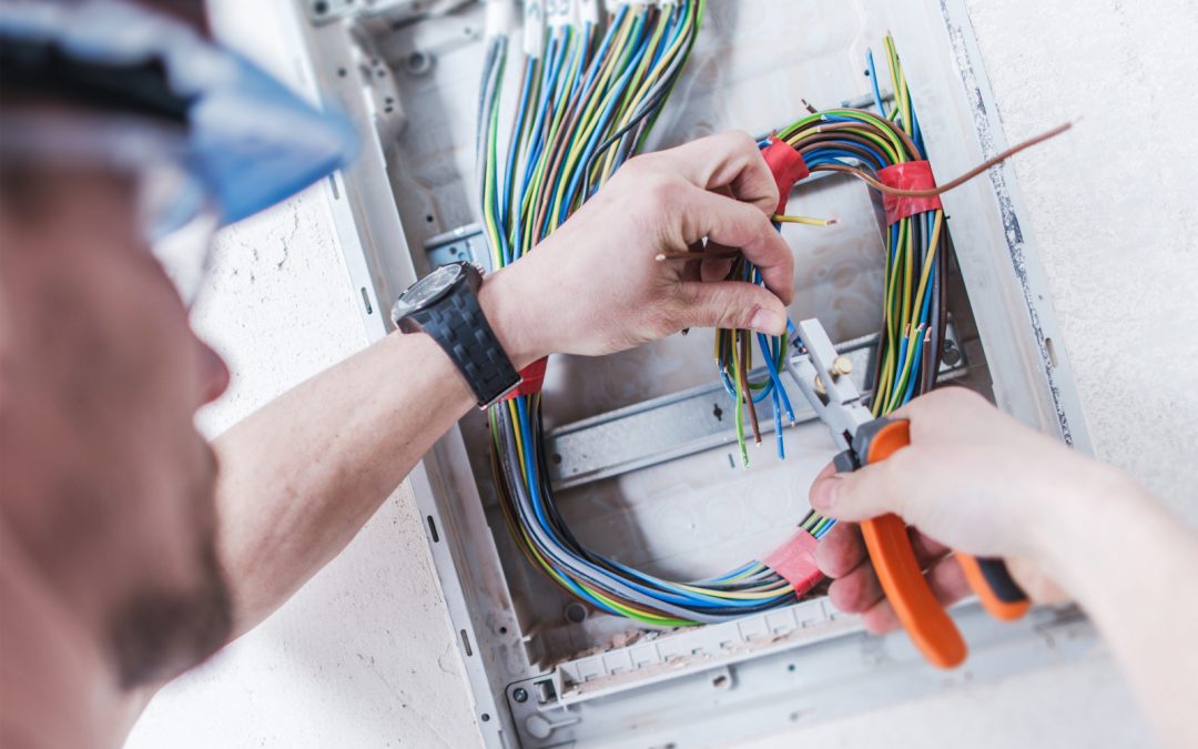 5 signs there’s a problem with your electrical wiring